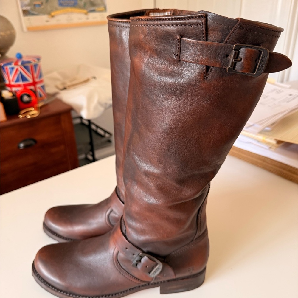 Frye Brown Leather tall boots sz 9.5